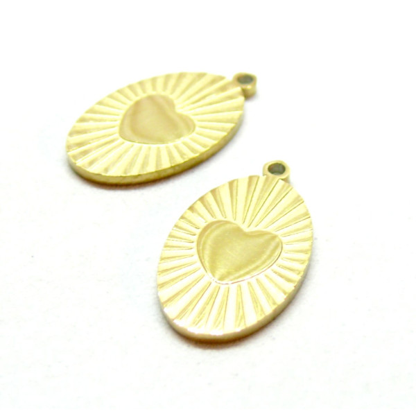 Pendentifs ovale Coeur  20mm en Acier Inoxydable 316L Placage IONIQUE finition Doré