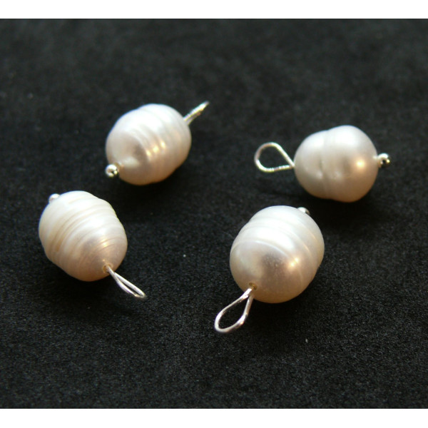 H11JF0094202 – Lot de 2 ou 4 Pendentifs Perles Naturelles Grain de Riz 10mm Argenté