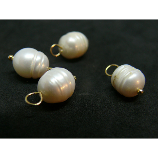 Pendentifs de Perles Naturelles forme de grain de riz 10mm finition Doré à l'or fin 18K