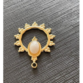 Pendentif Bohème 18 par 23mm avec Jade Blanc facettée, en Acier Inoxydable 304 finition Doré