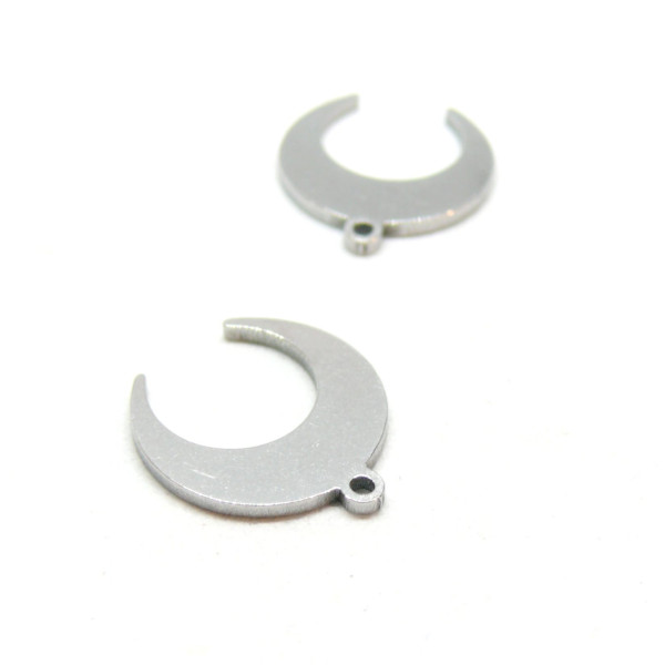 Pendentifs Lune , croissant, Corne 16mm, Acier Inoxydable 304 finition Argenté