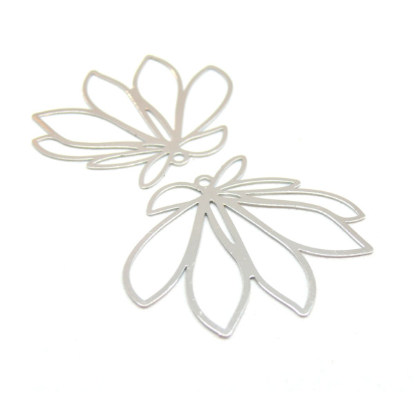 Estampes Pendentifs Fleurs feuille 36mm métal finition Argenté