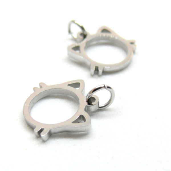 Pendentifs avec anneau Chat 13mm en Acier Inoxydable 304 finition Argenté