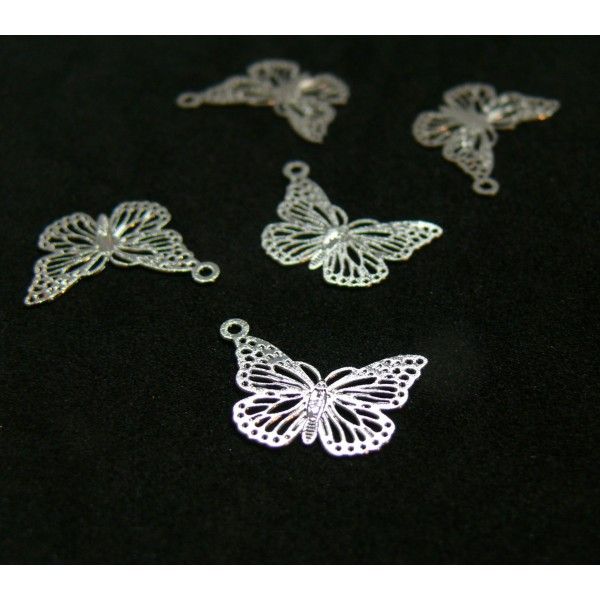 Estampes, Pendentifs Papillons 15mm, métal finition Argenté