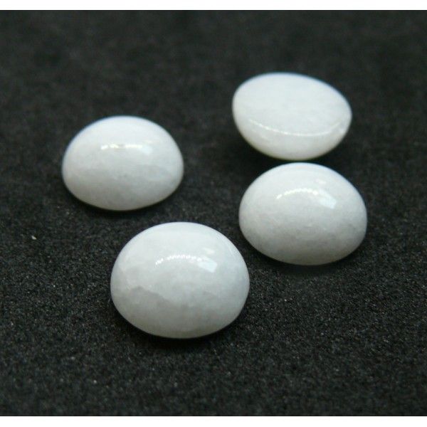 Cabochons, demi perle 10mm, Jade Teinté Blanc Coloris 11