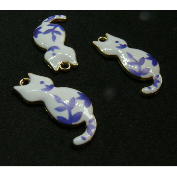 Pendentifs, breloques Chat Emaillé 30 mm, métal Doré