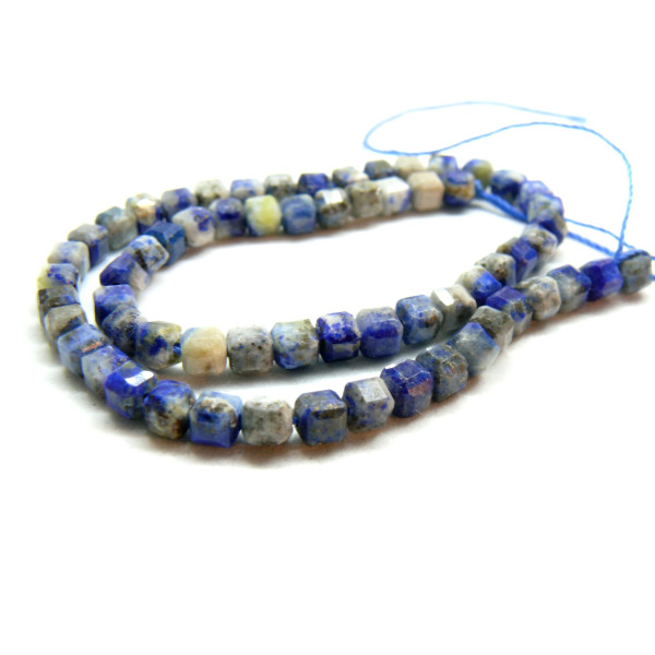 Perles Cube 3mm facettées, Lapis lazuli coloris 05A