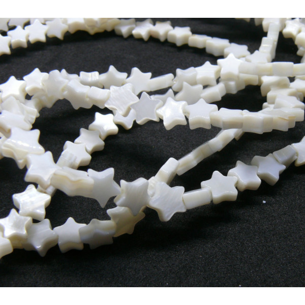 Perles intercalaires, nacre, forme ETOILE 6mm