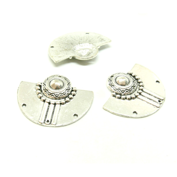 Multiconnecteurs, Chandeliers  Ethnique 37mm métal couleur ARGENT ANTIQUE