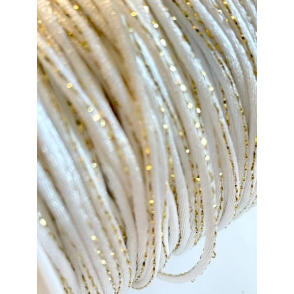 Cordon Blanc et fil métallisé doré 2mm coloris 800