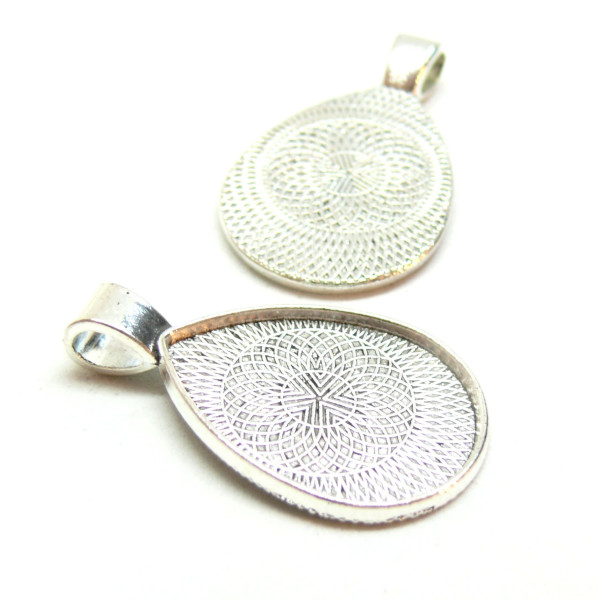 Supports de pendentifs Goutte 18 par 25 mm, Qualité Extra, laiton finition Argent Antique