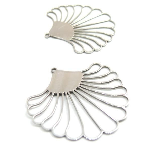 Pendentifs Coquille Saint-Jacques 40 mm – Acier Inoxydable – Finition Argentée