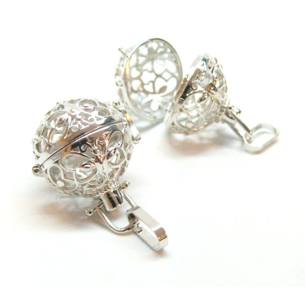 H11M17609P – Lot de 1 Pendentif Cage Bola Papillon pour Perle Bola 16mm – Laiton Finition Argent Platine