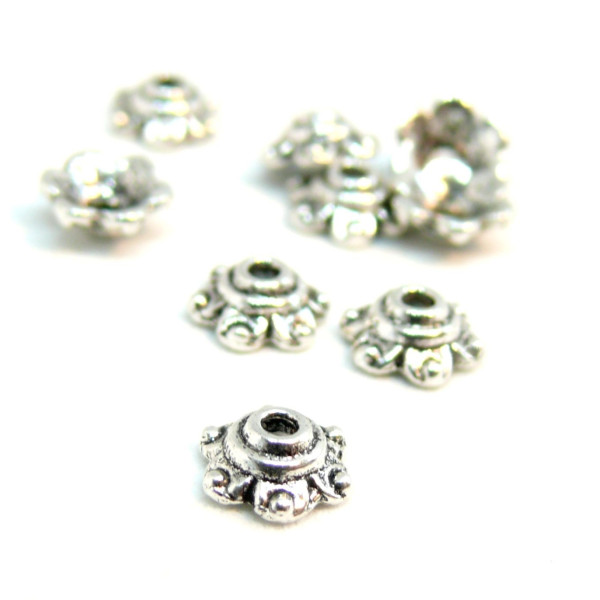 Embouts, calottes, coupelles Ethnique 6mm, métal finition Argent Antique