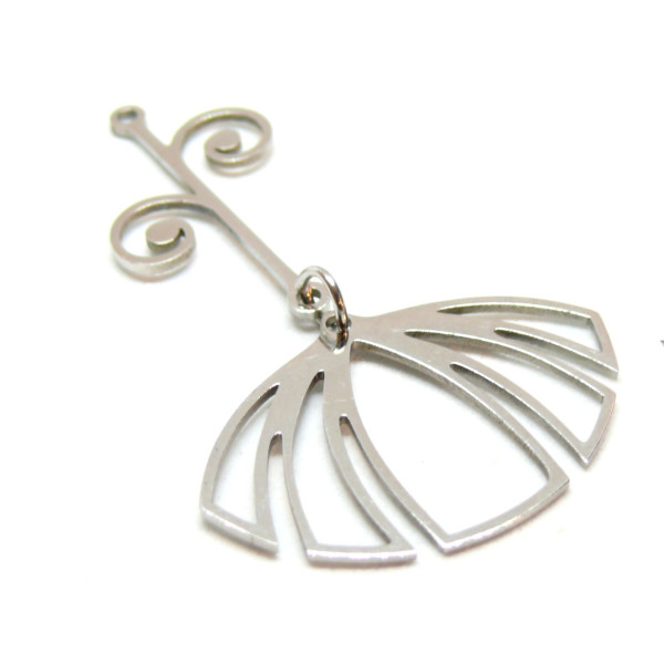 Pendentif Fleur sur Tige 49 mm, Acier Inoxydable, finition Argent Platine