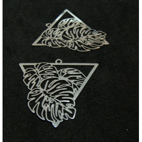Estampes Triangle à feuilles 32mm,  ACIER INOXYDABLE finition Argent Platine