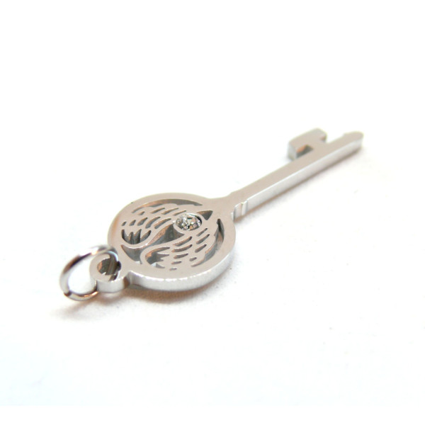 Pendentif avec anneau, Clé avec Aile d'ange et Strass 29mm, Acier Inoxydable 316 Chirurgical, placage Argenté