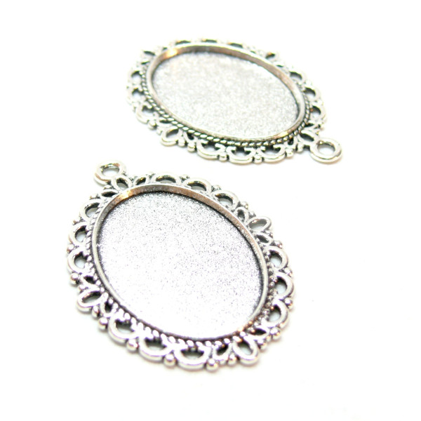 Supports de pendentif ARTY, Ovale 18 par 25mm, métal finition Argent Antique