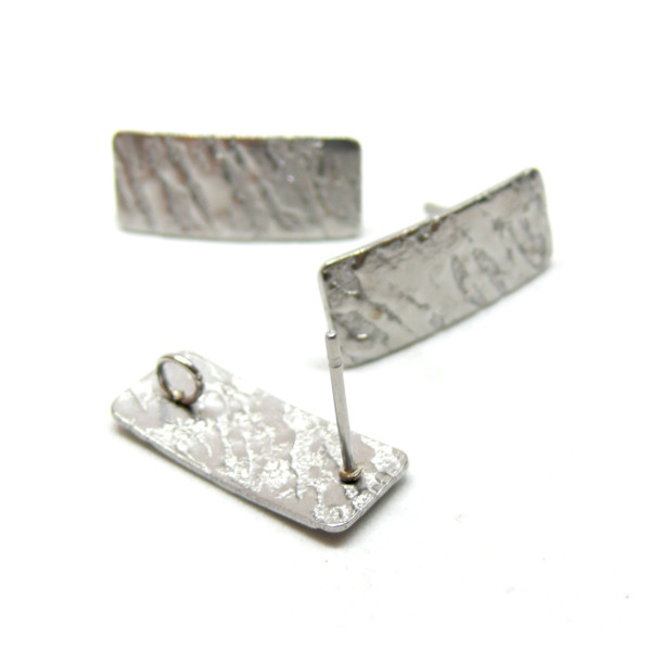 Boucles d'oreilles Puce Rectangle Martelée 20mm, avec anneau d'attache, Acier inoxydable 304 finition Argenté