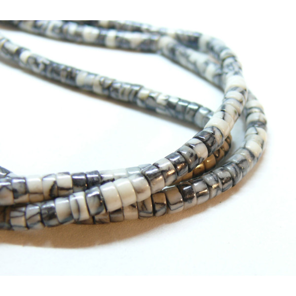 Perles Rondelles Heishi 4.5 par 2.5 mm, Pierre Marbré