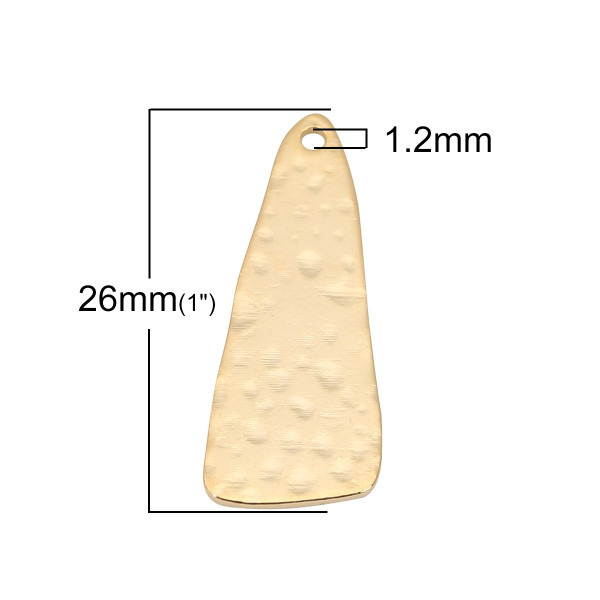 Pendentifs Géométrique Triangle martelé 26mm, Laiton, finition Doré à l'or fin 18K