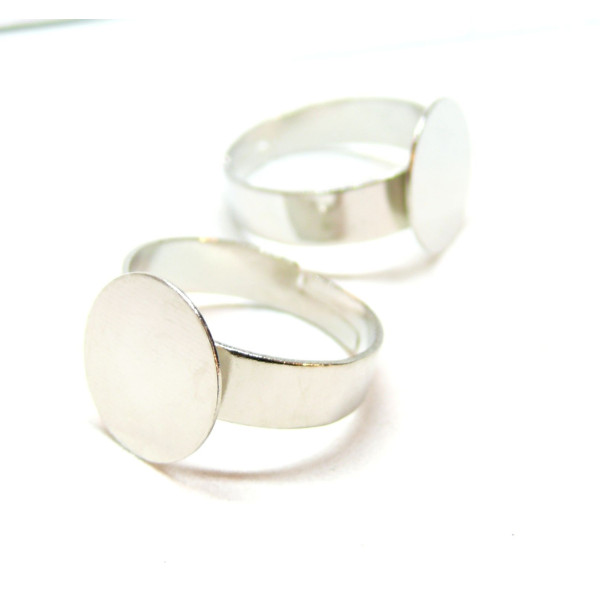 Supports de Bague Plateau Lisse 12mm – Laiton Argenté