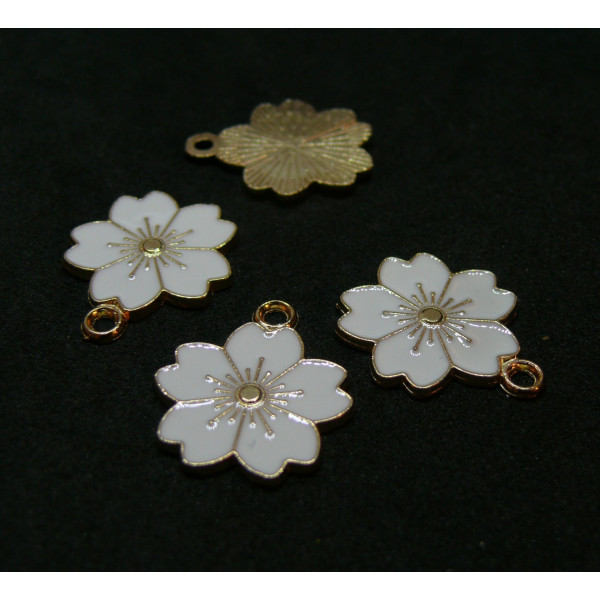 Pendentifs, breloques émaillées, Fleurs de SAKURA BLANCHE17mm,  métal Doré