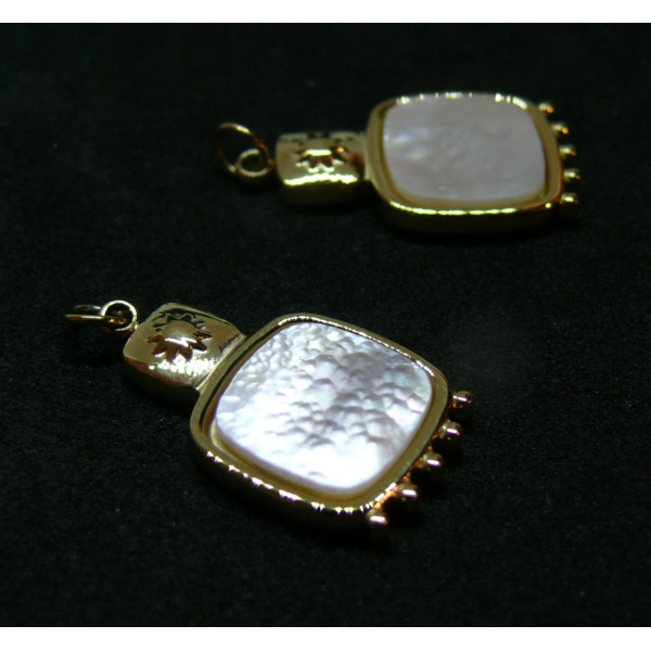 Pendentif Boho chic et nacre 21mm, Acier Inoxydable 304, finition Doré 14K, Placage IONIQUE