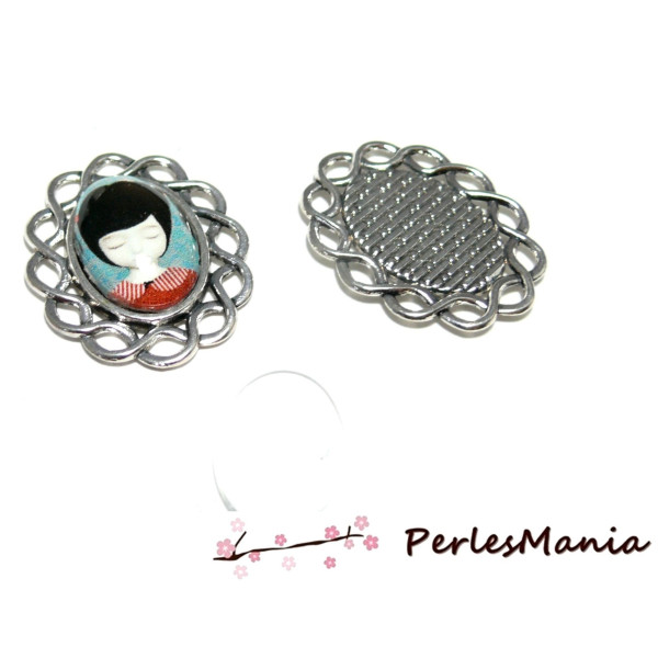 Pendentifs, connecteurs Ovale ENTRELACS 13 par 18mm et 4 cabochons, laiton finition Argent Antique