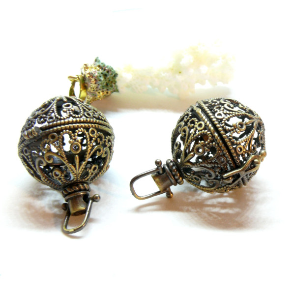 Pendentif Cage Bola de Grossesse, Multi Fleurs pour Bola 18mm, laiton finition Bronze