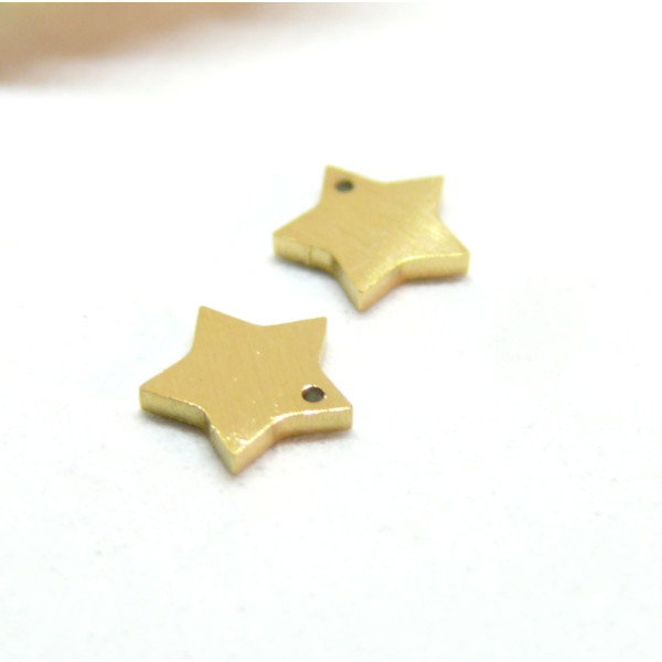 Pendentifs Étoile 6mm – Acier Inoxydable 304 Finition Doré, Placage Ionique