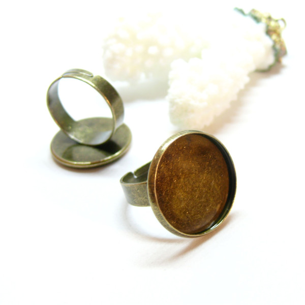 Supports de Bagues, pour Cabochons rond 12mm, laiton coloris Bronze