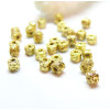 Perles forme Rondelles 3 par 2mm, Pierre de lave métallisé finition Doré