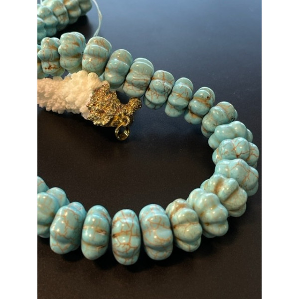 Perles rondelles forme fleur 20mm, Howlite reconstitué, coloris Turquoise