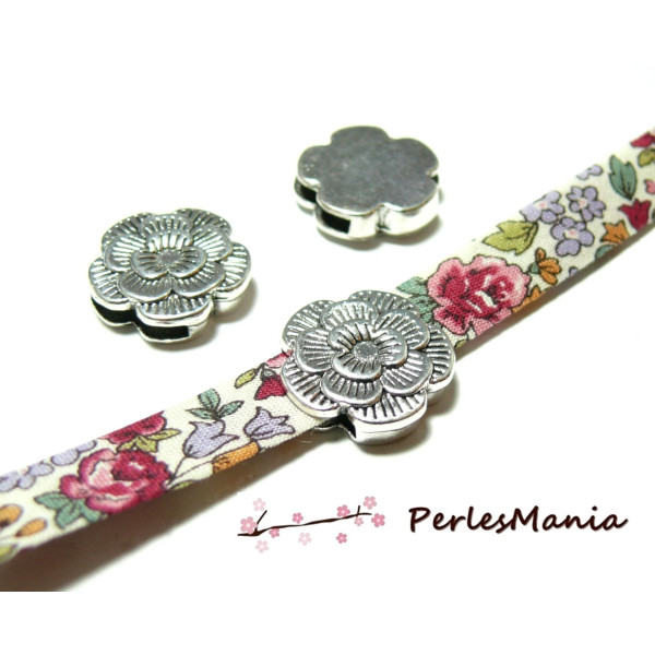 Magnifiques slides ,passants triple,  fleur camélia laiton Argent Antique