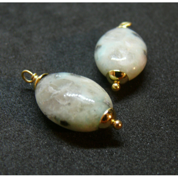 Pendentif, Perle Ovale 20 par 13mm Jaspe Kiwi, Acier Inoxydable doré à l'or fin 18K