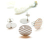 Boucles d'oreilles, Puces Travaillées 10mm avec trou et embouts poussoirs, Acier Inoxydable 304, finition Argenté