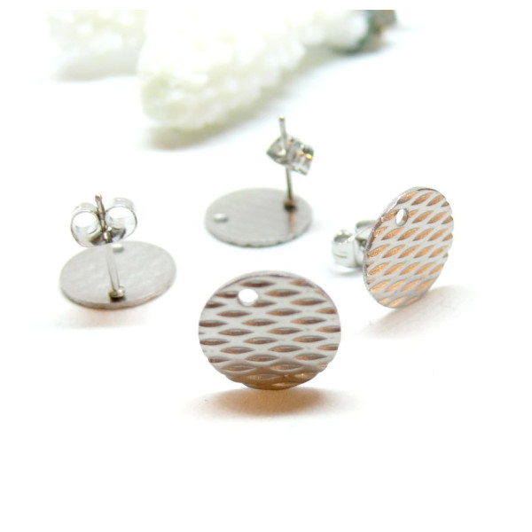 Boucles d'oreilles, Puces Travaillées 10mm avec trou et embouts poussoirs, Acier Inoxydable 304, finition Argenté
