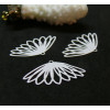 Estampes, pendentifs, Fleur 28 mm, métal coloris Blanc