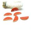 Sequins médaillons résine style émaillés Biface Demi Cercle Orange 18 par 8mm sur une base en métal dore