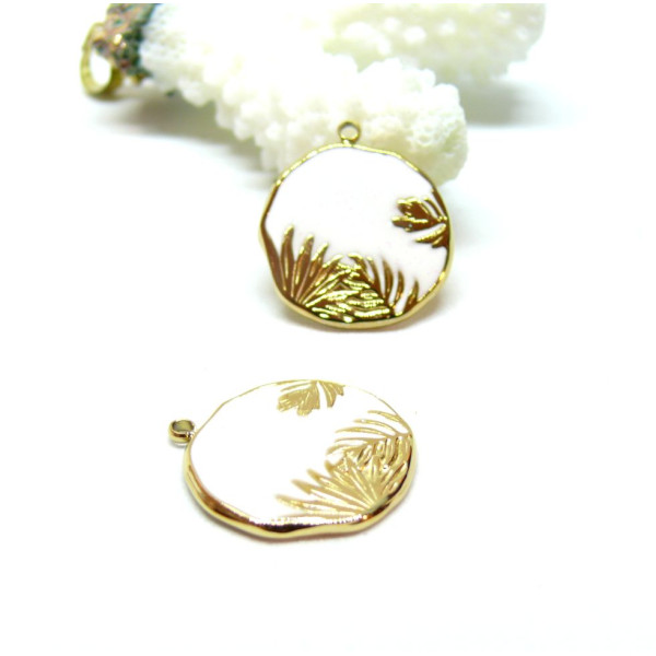 Pendentif Médaillon avec feuille en résine émaillé coloris Blanc, Acier Inoxydable 304, finition Doré 14K, PVD
