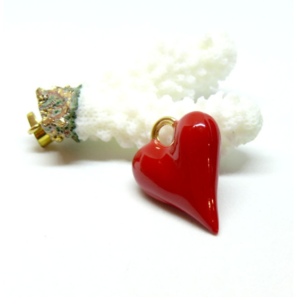 Pendentif Cœur Rouge 3D 28mm, Laiton avec résine émaillé, finition Doré à l'or fin 18K