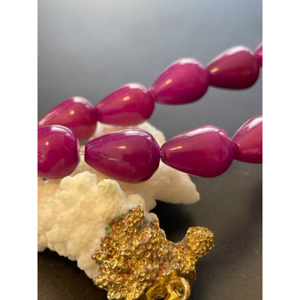 Lot de 4 à 10 Perles Intercalaire Jade Teinté Cône 10x14mm Violet Fushia