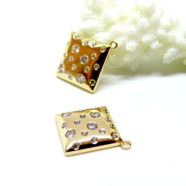 Pendentif  Losange avec strass 14mm, laiton finition Doré  à l'or fin 18K