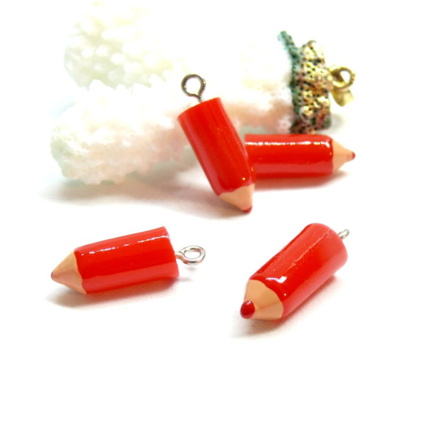 Pendentifs Crayons en résine 21mm, coloris Rouge
