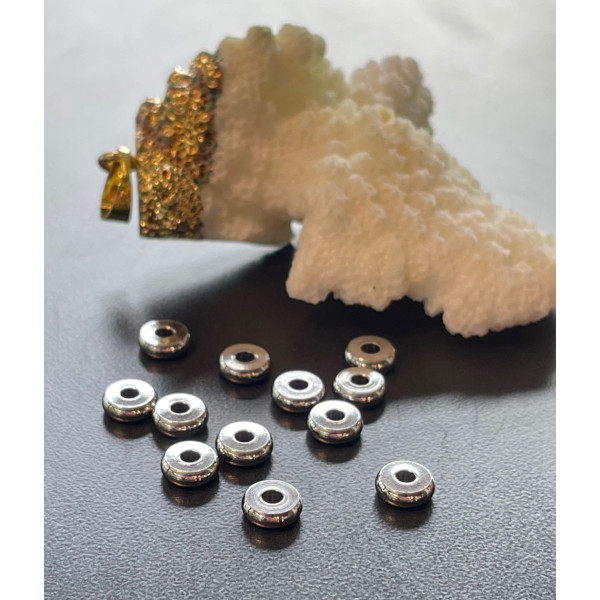 Perles intercalaires Rondelles 6 par 2mm,  Acier Inoxydable finition Argenté