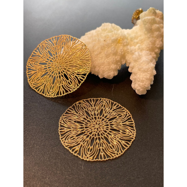 Estampes, pendentif filigrane, Mandala 30mm, laiton finition Doré
