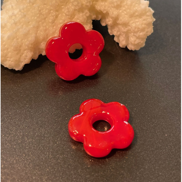 Pendentifs forme fleur 16mm, Verre coloris Rouge