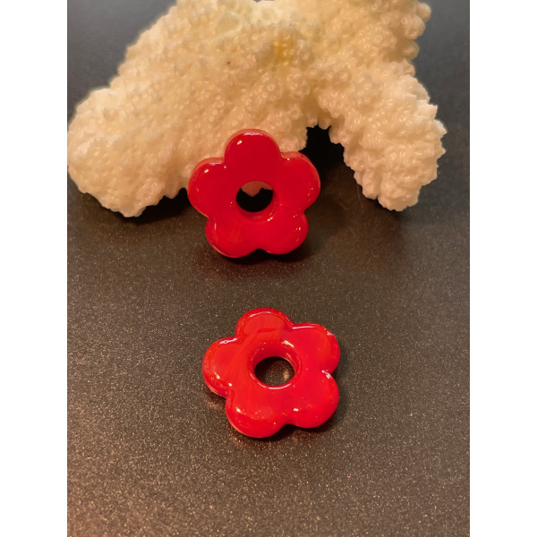 Pendentifs forme fleur 16mm, Verre coloris Rouge