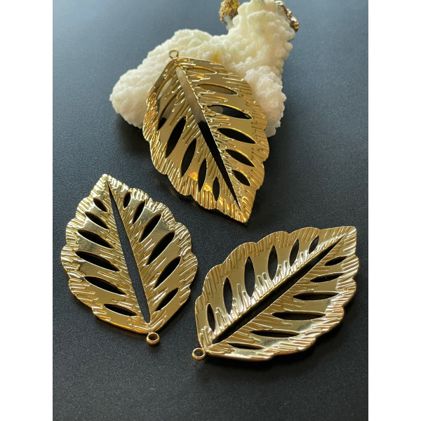 Pendentif Feuille 53mm, Acier Inoxydable finition Doré à l'or fin 18K